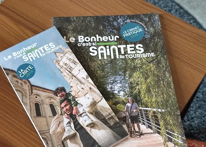 La Palmeraie Saintaise Hébergement de vacances